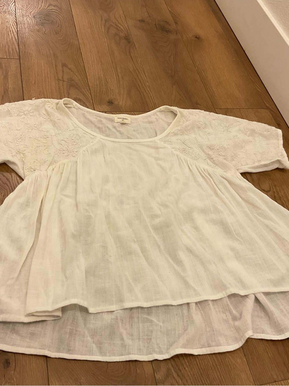 Cost Plus World Market Cream Linen-Style One Size Top